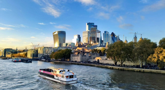 LONDON, TUSSAUDS AND CO - A26-1 