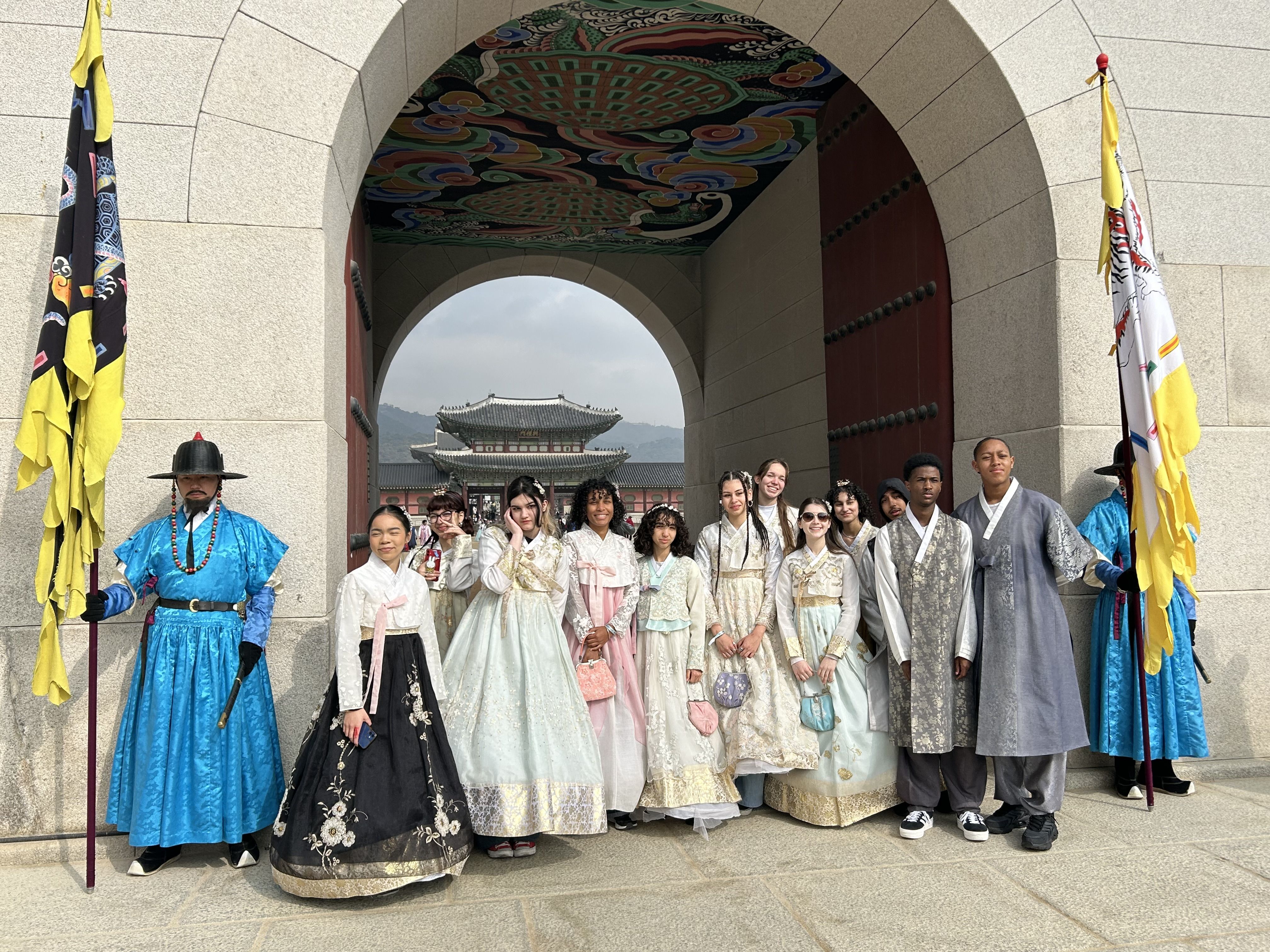 LES MYSTÈRES DE SÉOUL - H26-1 